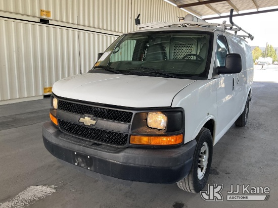 (Jurupa Valley, CA) 2013 Chevrolet Express 2500 Cargo Van Runs & Moves