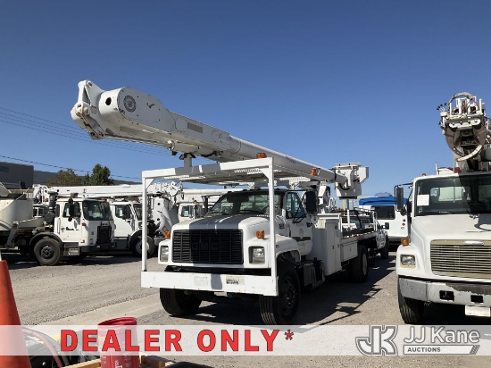 (Jurupa Valley, CA) Altec AM900, Over-Center Bucket Truck center mounted on 1999 GMC C7H042 Flatbed/