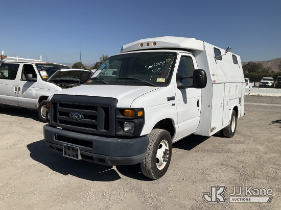 (Jurupa Valley, CA) 2013 Ford Econoline E-350 Super Duty Runs & Moves