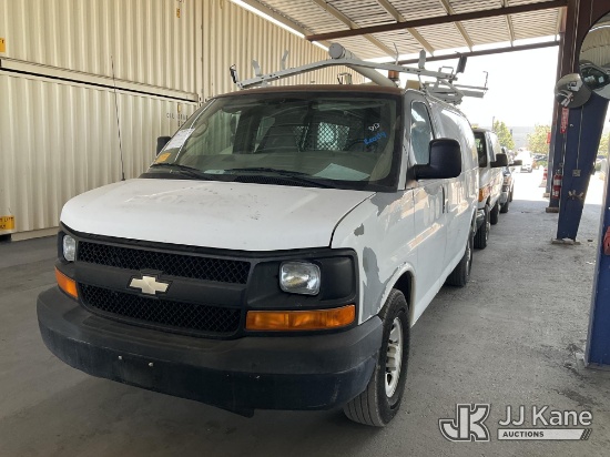 (Jurupa Valley, CA) 2007 Chevrolet Express 2500 Cargo Van Runs & Moves