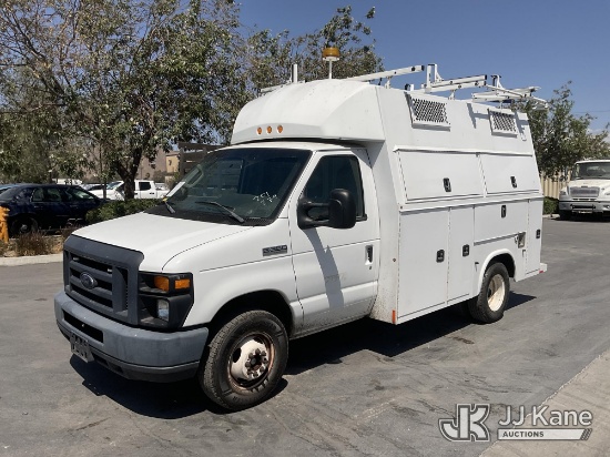 (Jurupa Valley, CA) 2017 Ford Econoline E-350 Super Duty Enclosed Service Van Runs & Moves
