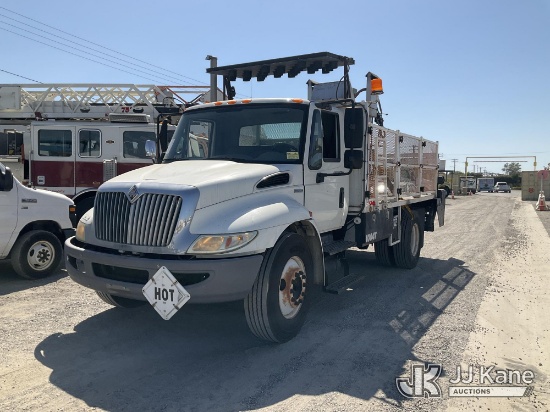 (Jurupa Valley, CA) 2008 International 4300 Flatbed/Utility Truck Runs, Moves, & Lift Gate Operates