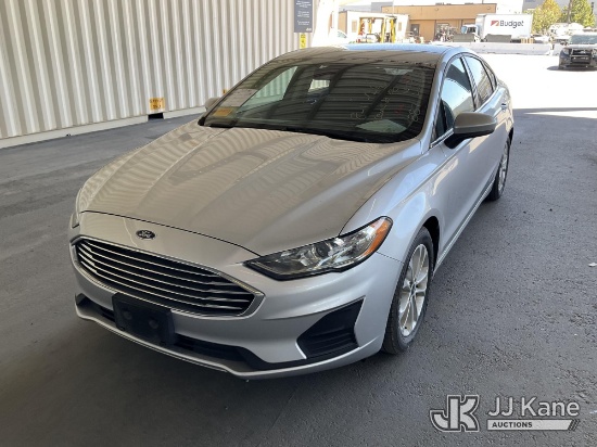 (Jurupa Valley, CA) 2019 Ford Fusion 4-Door Sedan Runs & Moves) (Vehicle previously used with a 'col