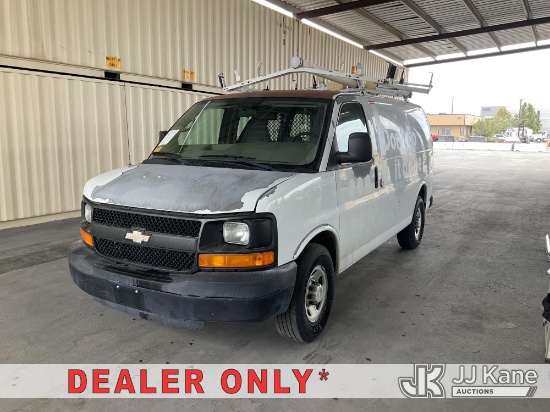 (Jurupa Valley, CA) 2007 Chevrolet Express 2500 Cargo Van Runs & Moves) (Failed Smog Due To Exhaust