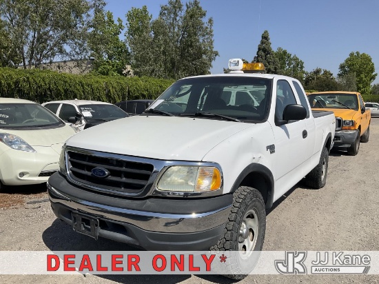 (Jurupa Valley, CA) 2003 Ford F-150 Extended-Cab Pickup Truck Not Running, Conditions Unknown, Body