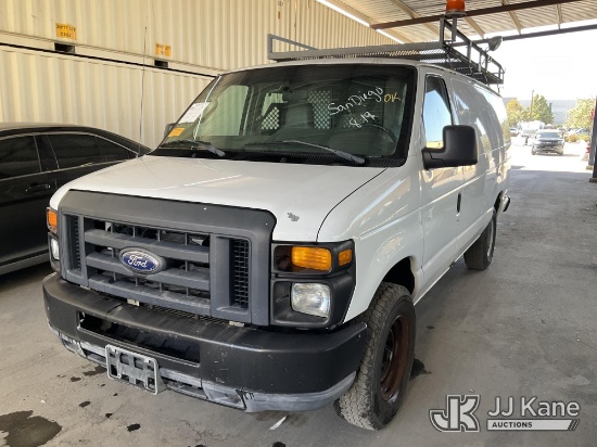 (Jurupa Valley, CA) 2014 Ford Econoline E-350 SD Cargo Van Runs & Moves