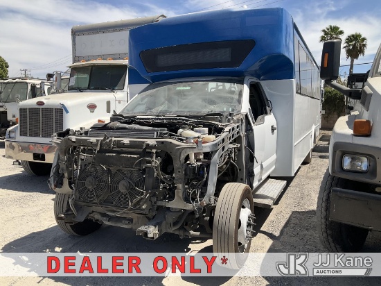 (Jurupa Valley, CA) 2019 Ford F-550 DRW Passenger Bus Not Running, Condition Unknown (Drivetrain Com