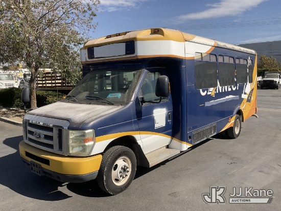(Jurupa Valley, CA) 2013 Ford Econoline E450 Bus Runs & Moves, CNG Tank Expires On 11/2032