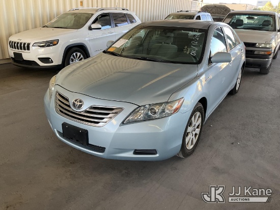 (Jurupa Valley, CA) 2009 Toyota Camry Hybrid Sedan 4-Door Sedan Runs & Moves