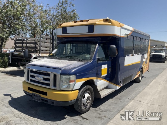 (Jurupa Valley, CA) 2014 Ford Econoline E-450 Passenger Bus Runs & Moves) (Check Engine Light On, CN