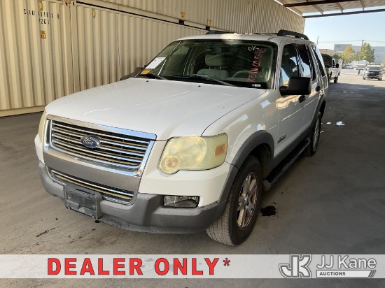 (Jurupa Valley, CA) 2006 Ford Explorer XLT 4.0L 4-Door Sport Utility Vehicle Runs & Moves, Brake Sys