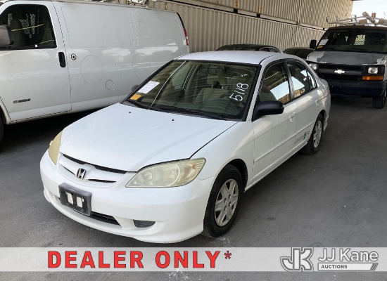 (Jurupa Valley, CA) 2005 Honda Civic 4-Door Sedan Runs & Moves) (CNG Tank Expired: 10-2019