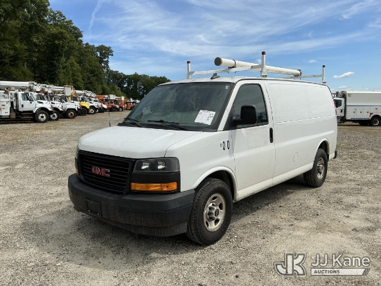 (Shrewsbury, MA) 2018 GMC Savana G2500 Cargo Van Runs & Moves) (Windshield Deficiencies) (Seller Sta