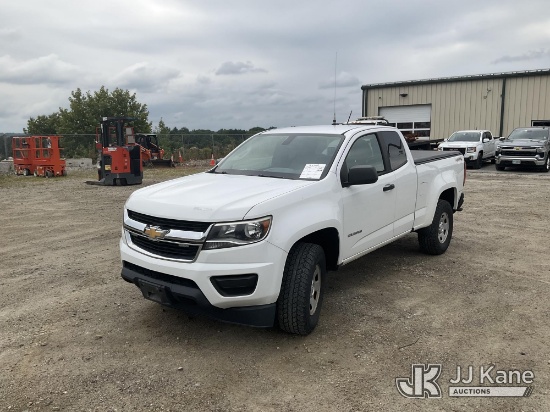 (Shrewsbury, MA) 2017 Chevrolet Colorado Extended-Cab Pickup Truck Runs & Moves