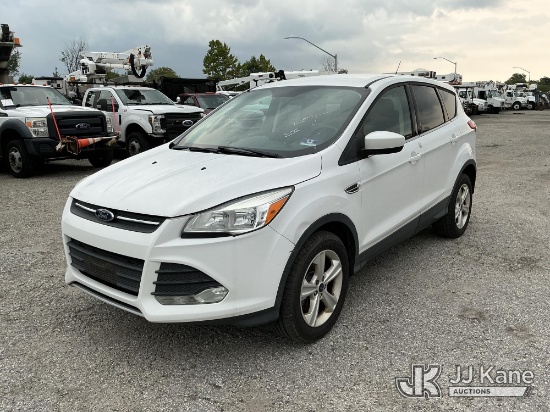 (Plymouth Meeting, PA) 2015 Ford Escape SE 4-Door Sport Utility Vehicle Runs & Moves
