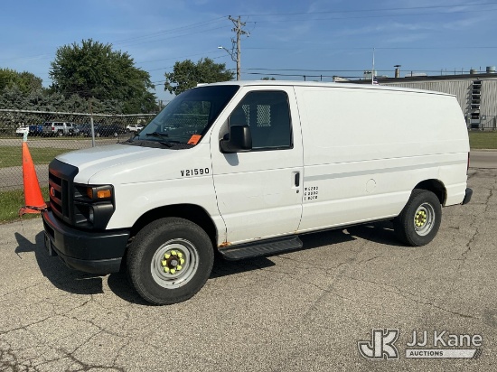 (Neenah, WI) 2011 Ford Econoline E-250 Cargo Van Runs & Moves) (Corrosion