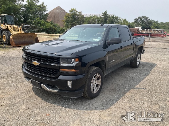 (Central Islip, NY) 2017 Chevrolet Silverado 1500 4x4 Crew-Cab Pickup Truck Runs & Moves
