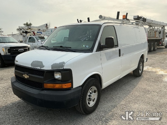 (Plymouth Meeting, PA) 2011 Chevrolet Express 2500 Cargo Van Runs & Moves) (Exterior Defects) (Rear