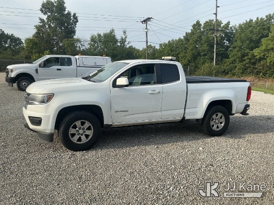 (Fort Wayne, IN) 2016 Chevrolet Colorado 4x4 Extended-Cab Pickup Truck Runs & Moves) (Dash Warning I