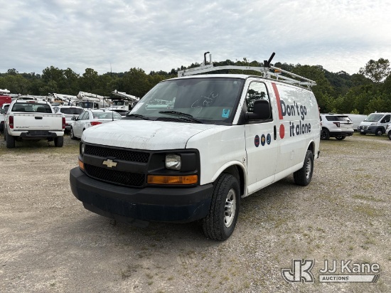(Smock, PA) 2011 Chevrolet Express G2500 Cargo Van Runs & Moves) (Dash Warning Indicators On