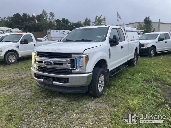 (Bellport, NY) 2019 Ford F-250 SD Extended-Cab Pickup Truck Not Running, Condition Unknown) (Seller