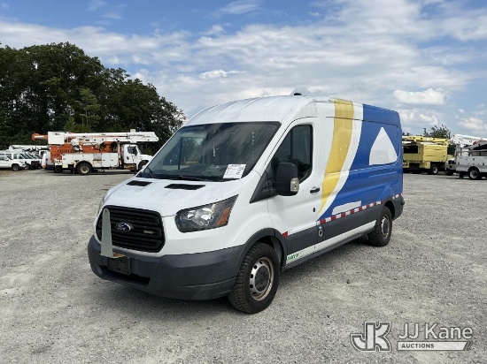 (Shrewsbury, MA) 2018 Ford Transit 250 Cargo Van CNG ONLY) (Runs & Moves