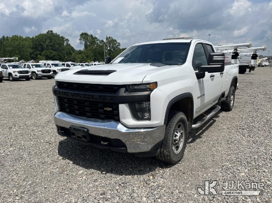 (Louisville, OH) 2021 Chevrolet Silverado 2500HD 4x4 Extended-Cab Pickup Truck Runs) (Does Not Move,