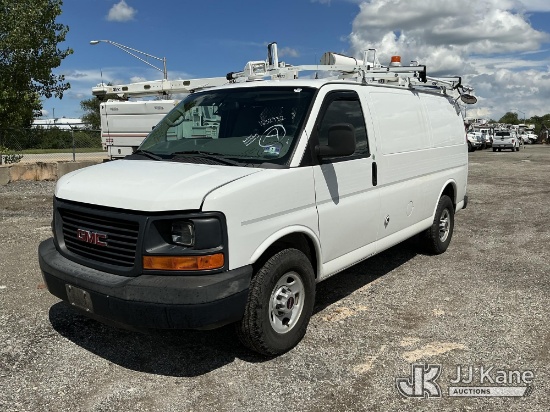 (Plymouth Meeting, PA) 2015 GMC Savana G3500 Cargo Van Runs & Moves) (Exterior Defects-Broken Window