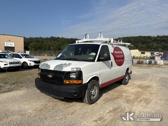 (Smock, PA) 2011 Chevrolet Express G2500 Cargo Van Runs & Moves