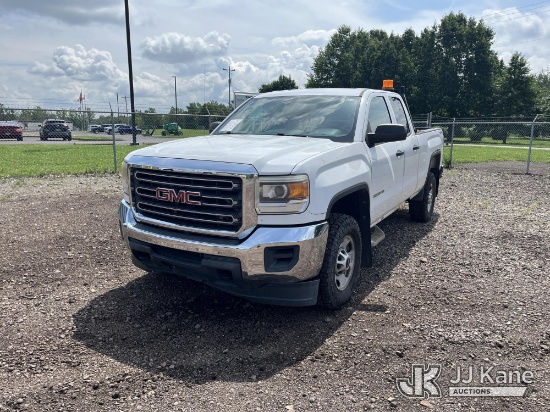 (Louisville, OH) 2015 GMC Sierra 2500HD Extended-Cab Pickup Truck (Runs & Moves) (Corrosion).