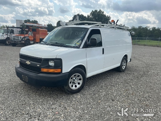 (Louisville, OH) 2013 Chevrolet Express 1500 AWD Cargo Van Runs & Moves