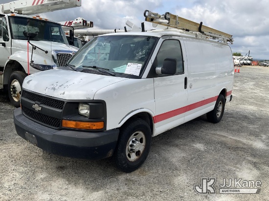 (Shrewsbury, MA) 2011 Chevrolet Express G2500 Cargo Van Not Running, Condition Unknown) (Interior De