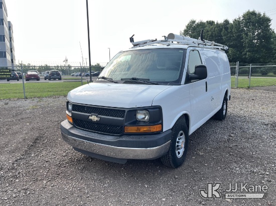 (Louisville, OH) 2014 Chevrolet Express 2500 Cargo Van (Runs & Moves) (Dash Warning Indicators On- S