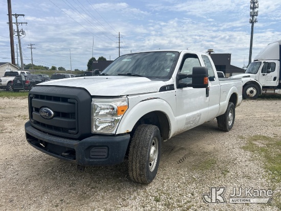 (Charlotte, MI) 2016 Ford F-250 SD Extended-Cab Pickup Truck Runs & Moves