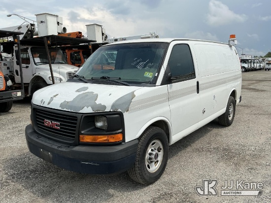 (Plymouth Meeting, PA) 2012 GMC Savana G3500 Cargo Van Runs & Moves) (Exterior Defects) (Corrosion