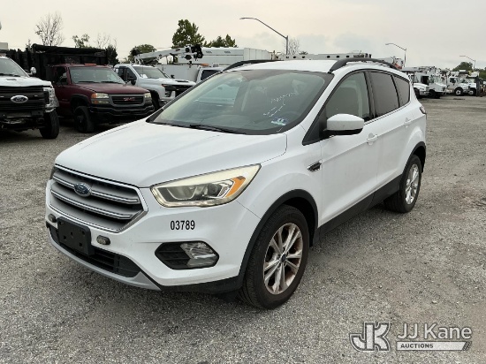 (Plymouth Meeting, PA) 2017 Ford Escape 4x4 4-Door Sport Utility Vehicle Runs & Moves) (Dash Warning