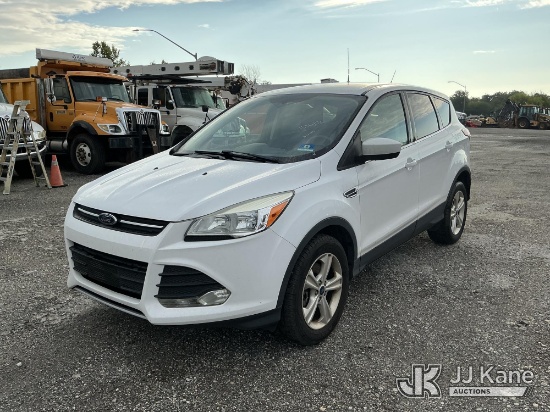 (Plymouth Meeting, PA) 2016 Ford Escape 4x4 SE 4-Door Sport Utility Vehicle Runs & Moves