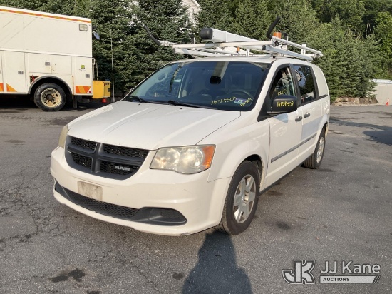 (Branchville, NJ) 2013 RAM C/V Mini Cargo Van Runs & Moves) (Exterior Defects - Bad Tire) (Removal i