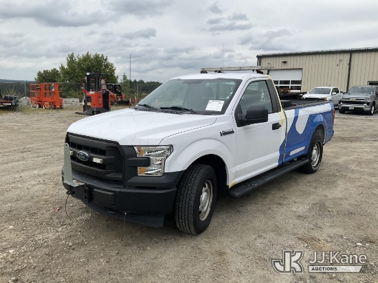 (Shrewsbury, MA) 2017 Ford F-150 Pickup Truck Runs & Moves