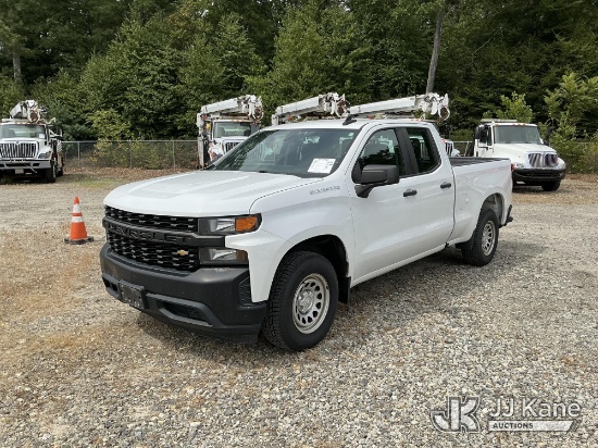 (Shrewsbury, MA) 2019 Chevrolet Silverado 1500 2WD Extended-Cab Pickup Truck Runs & Moves