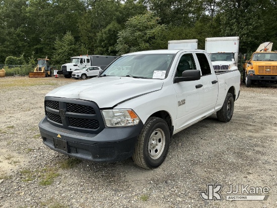 (Shrewsbury, MA) 2015 RAM 1500 RWD Extended-Cab Pickup Truck Runs & Moves)(Exterior Defects-Brakes L
