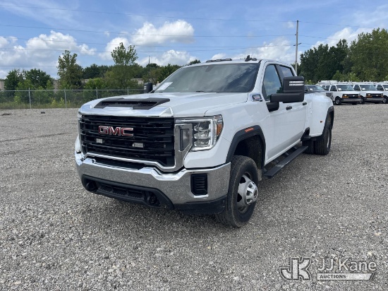 (Louisville, OH) 2021 GMC Sierra 3500HD 4x4 Crew-Cab Dual Wheel Pickup Truck Runs & Moves) (Dash War
