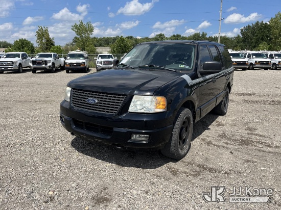 (Louisville, OH) 2004 Ford Expedition 4-Door Sport Utility Vehicle Runs & Moves