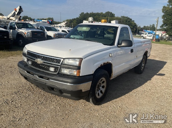 (Charlotte, MI) 2006 Chevrolet Silverado 1500 Pickup Truck Runs & Moves) (Corrosion