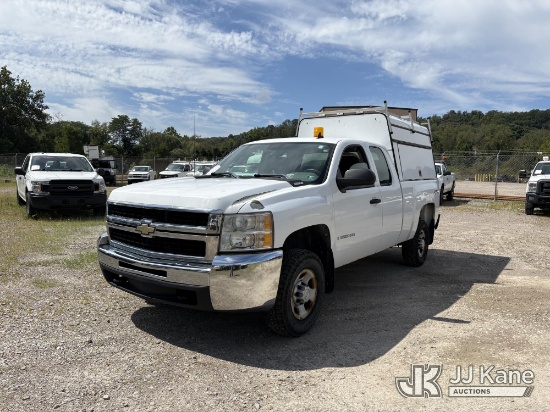 (Smock, PA) 2009 Chevrolet Silverado 2500HD 4x4 Extended-Cab Pickup Truck Runs & Moves) (Seller Stat