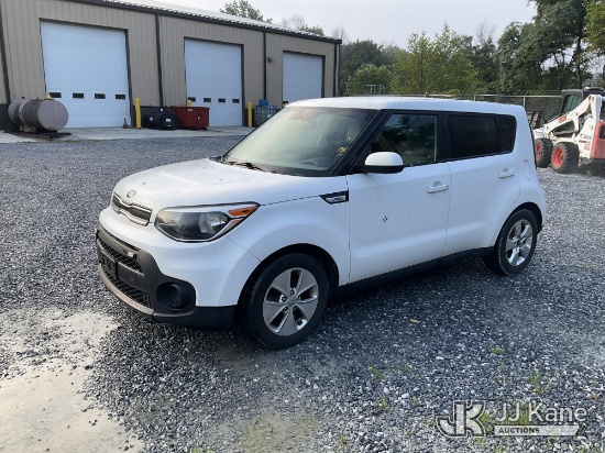 (Hagerstown, MD) 2018 Kia Soul 4-Door Crossover Sport Utility Vehicle Runs & Moves) (Removal is by A