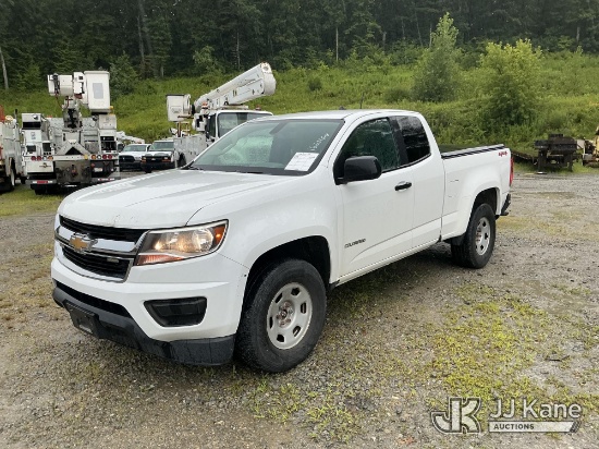 (Shrewsbury, MA) 2016 Chevrolet Colorado Extended-Cab Pickup Truck Runs & Moves