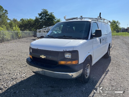 (Louisville, OH) 2015 Chevrolet Express 2500 Cargo Van (Runs & Moves) (Engine Performance Concerns)