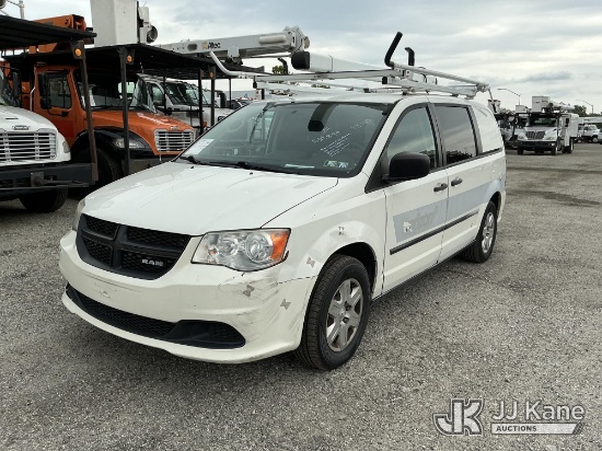 (Plymouth Meeting, PA) 2013 RAM C/V Mini Cargo Van Runs & Moves W/Jump Pack Only) (Dash Warning Indi