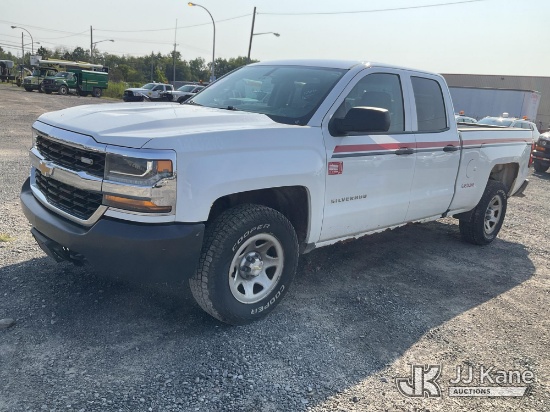 (Rome, NY) 2019 Chevrolet Silverado 1500 Extended-Cab Pickup Truck Runs & Moves) (Corrosion